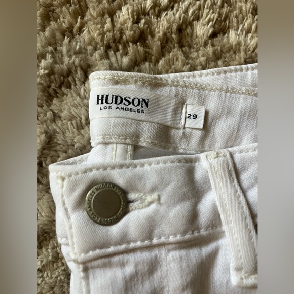 White Hudson flare jeans size 29 - Picture 3 of 3